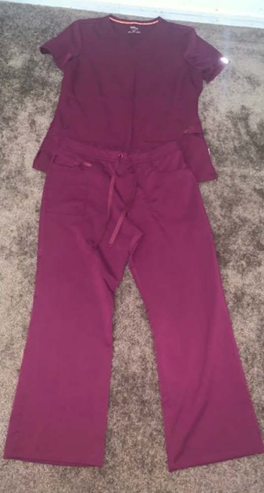 Scrub set